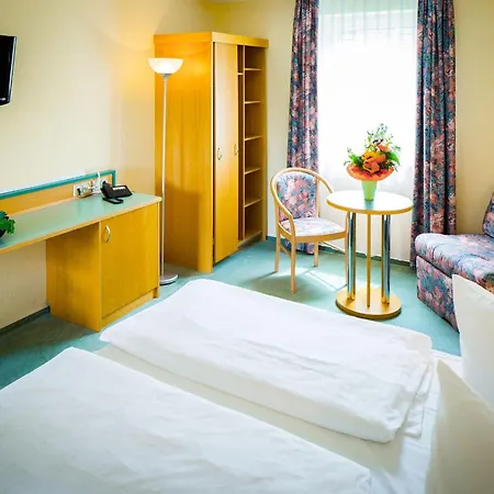 Hotel Apart Hotel Weimar 3*